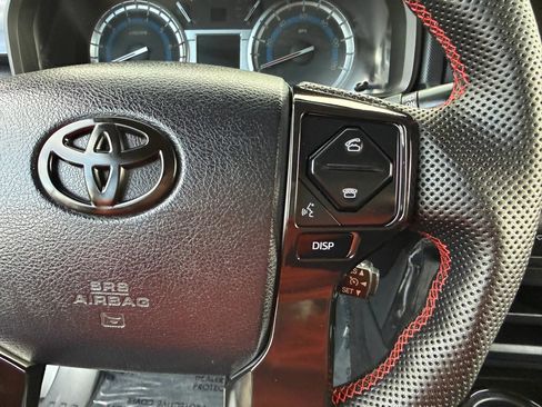 Used 2016 Toyota 4Runner SR5 Premium AWD/4WD image 34
