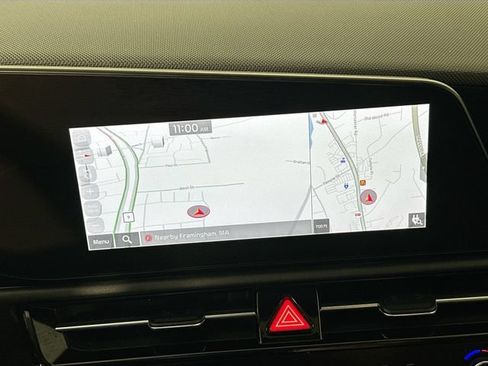 Used 2023 Kia Niro Wave w/ Wave Preserve Package FWD image 11