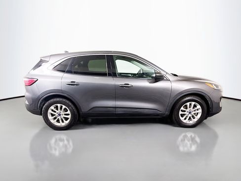 Used 2021 Ford Escape SE w/ Cold Weather Package image 11