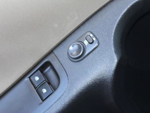 Used 2011 Chevrolet Camaro LT RWD image 19