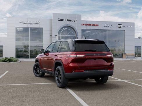 New 2025 Jeep Grand Cherokee Limited image 3