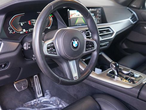Used 2021 BMW X5 sDrive40i w/ M Sport Package RWD image 4
