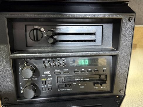 Used 1987 Chevrolet Camaro Z28 image 73