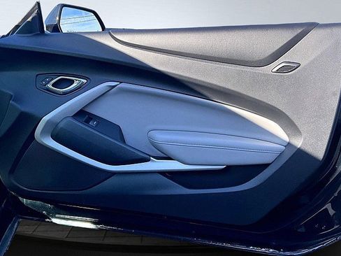 Used 2016 Chevrolet Camaro LT image 23