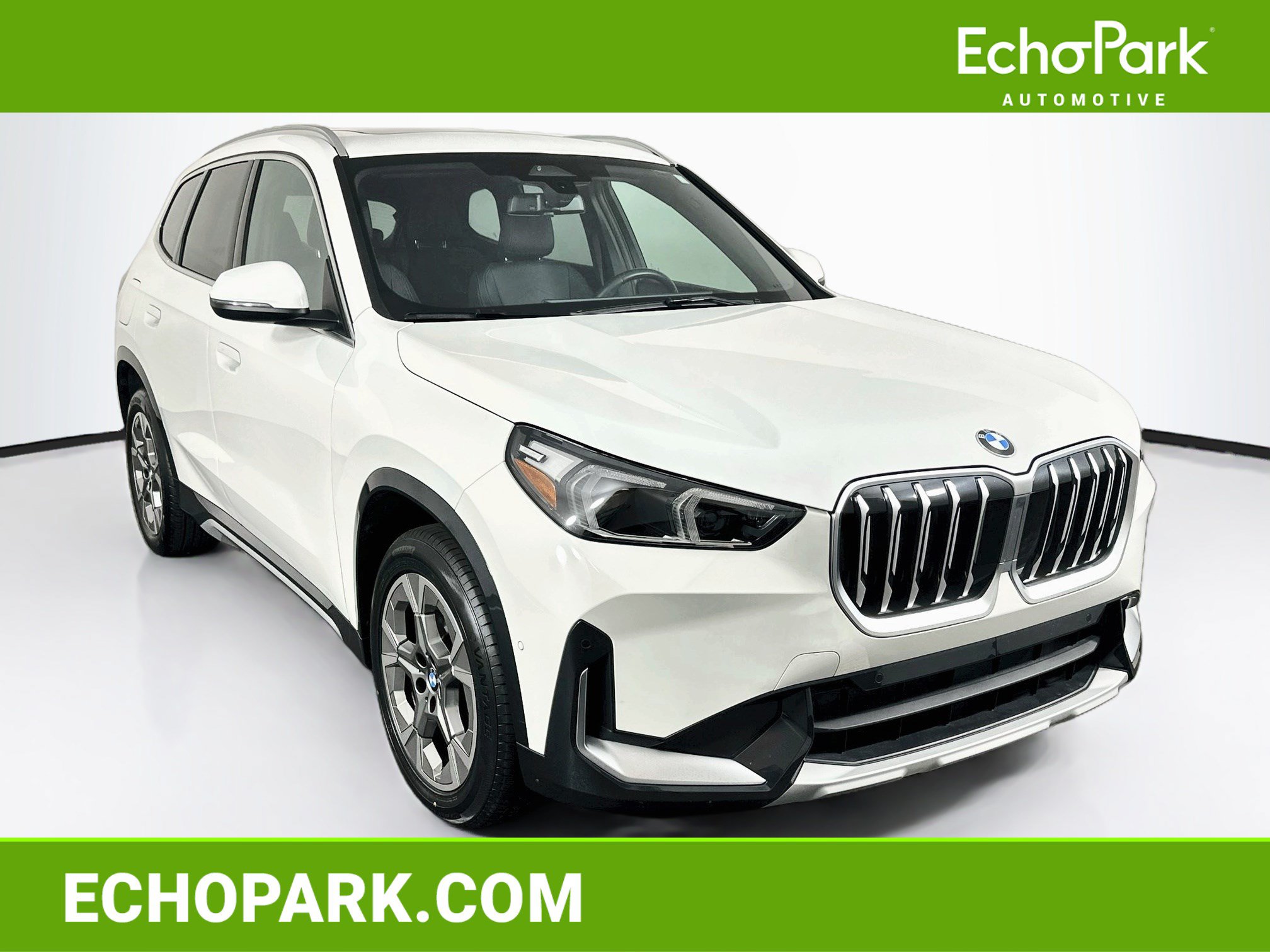 Used 2026 BMW X1 xDrive28i AWD/4WD image 1