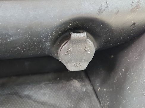 Used 2009 Buick LaCrosse CXL image 24