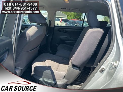 Used 2020 Toyota Highlander LE AWD/4WD image 10