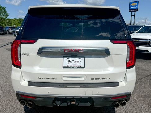 Certified 2021 GMC Yukon Denali w/ Denali Premium Package AWD/4WD image 5