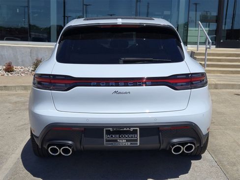 New 2025 Porsche Macan image 6