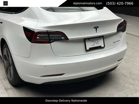 Used 2020 Tesla Model 3 Long Range image 16