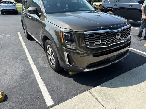 Used 2020 Kia Telluride EX FWD image 18
