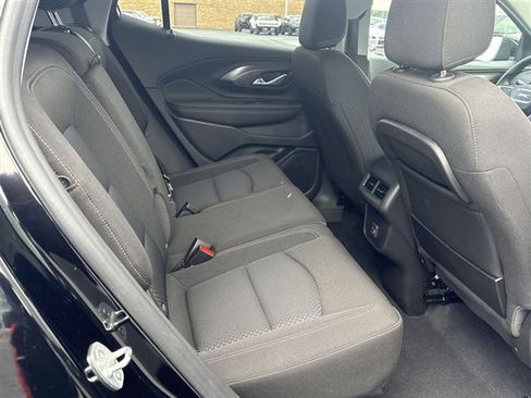 Used 2023 GMC Terrain SLE FWD image 25
