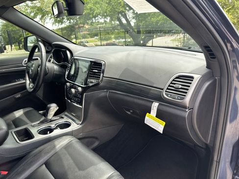 Used 2020 Jeep Grand Cherokee Limited RWD image 37