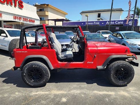 Used 1995 Jeep Wrangler S image 2