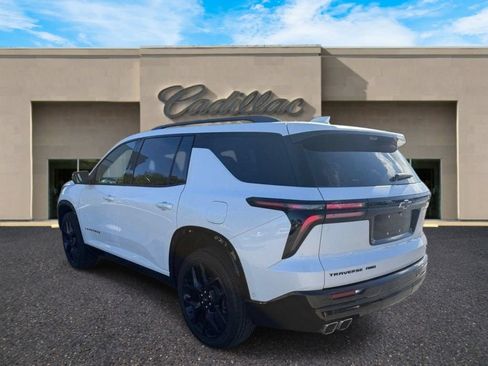 Used 2024 Chevrolet Traverse RS AWD/4WD image 5