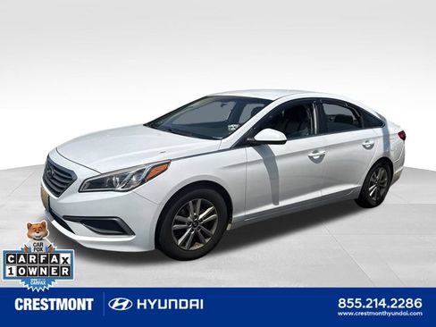 Used 2017 Hyundai Sonata SE FWD image 1