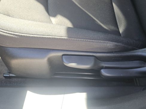 Used 2024 Chevrolet Malibu LS FWD image 18