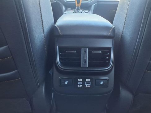 Used 2025 Subaru Outback Wilderness AWD/4WD image 24