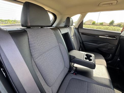 Used 2021 Kia Seltos S AWD/4WD image 40