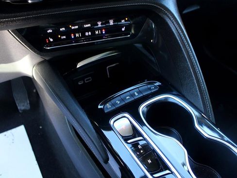 Used 2023 Buick Envision Preferred w/ Premium Seat Package image 17