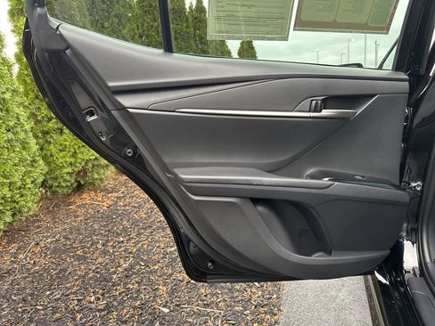 Certified 2025 Toyota Camry SE w/ Convenience Package image 9