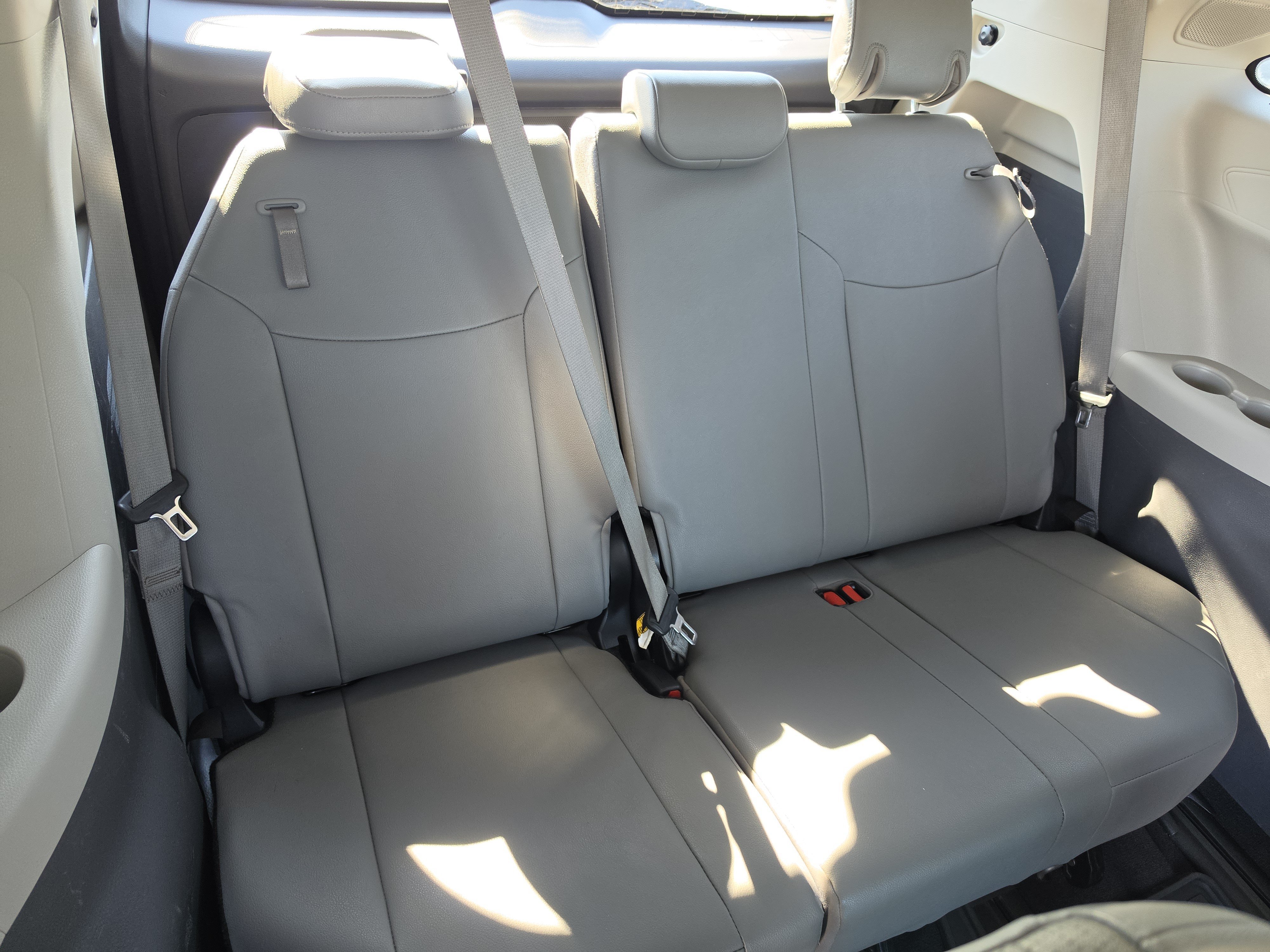 Certified 2024 Toyota Sienna Limited AWD/4WD image 13