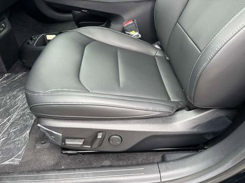 New 2025 Kia EV6 Wind RWD image 21
