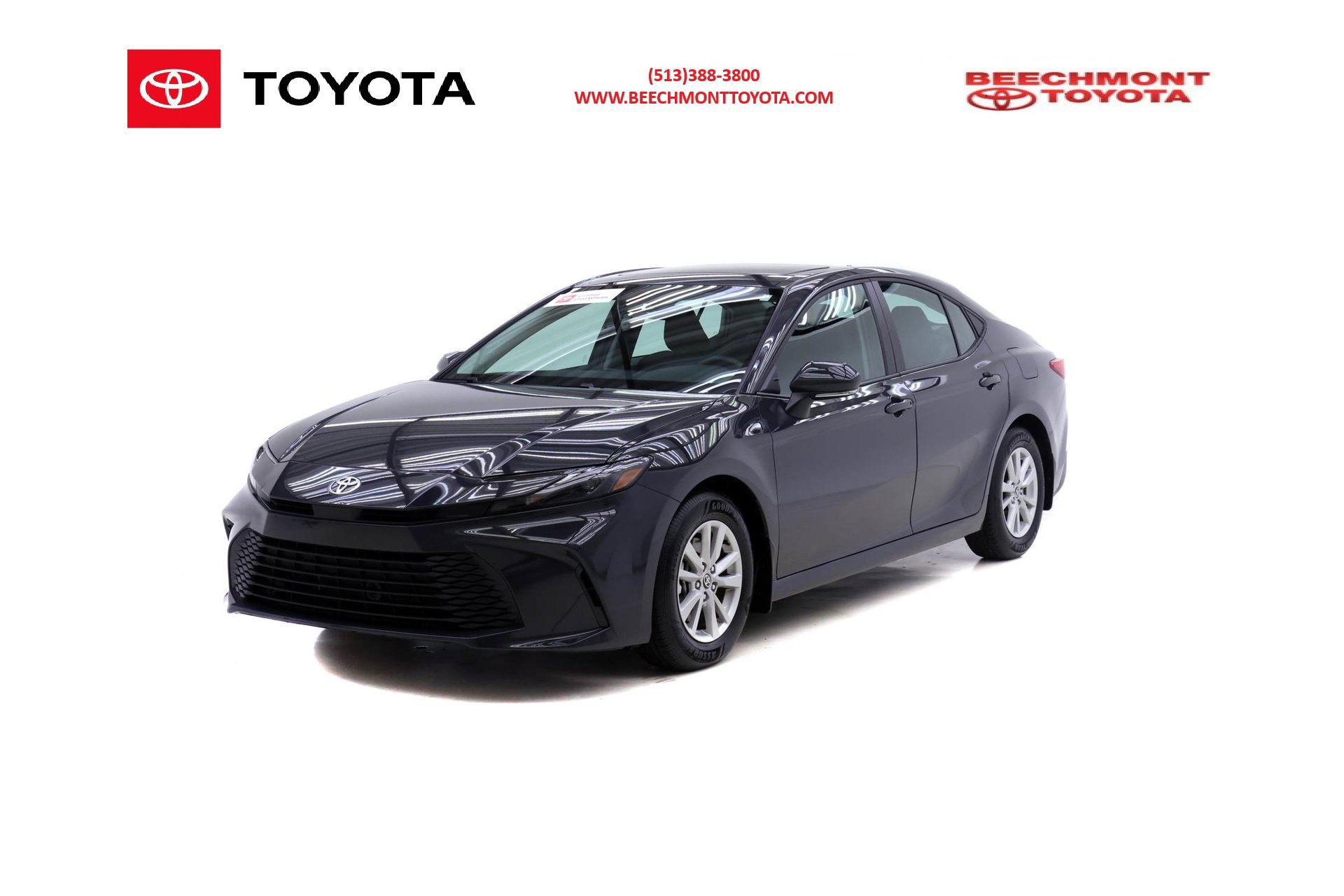 Used 2026 Toyota Camry LE w/ Convenience Package FWD image 1