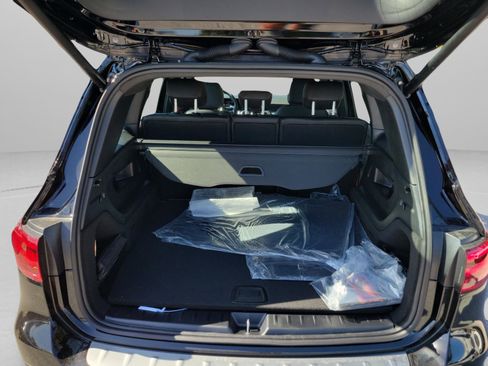 New 2026 Mercedes-Benz GLB 35 AMG 4MATIC image 31