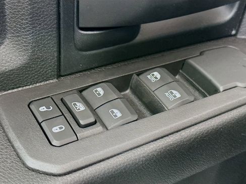 New 2026 RAM 2500 Tradesman w/ Chrome Appearance Group image 8