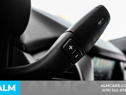 Used 2019 GMC Yukon SLT w/ Open Road Package image 33