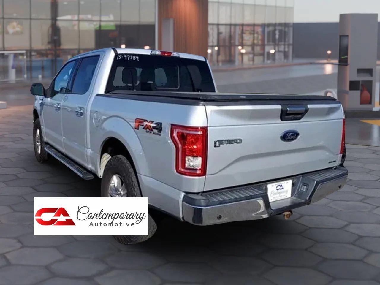 Used 2015 Ford F150 XLT w/ Equipment Group 302A Luxury AWD/4WD image 3