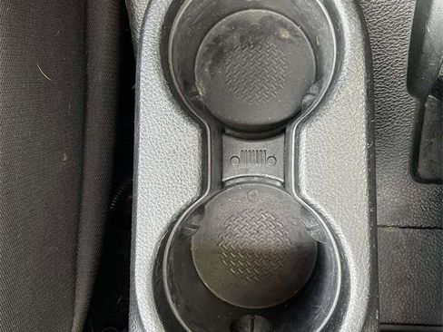 Used 2017 Jeep Wrangler Unlimited Sport w/ Connectivity Group image 17