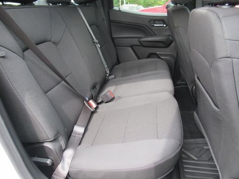 New 2026 GMC Canyon Elevation w/ Convenience Package RWD image 28