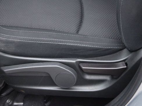 Used 2018 Subaru Forester 2.5i w/ Alloy Wheel Package image 17