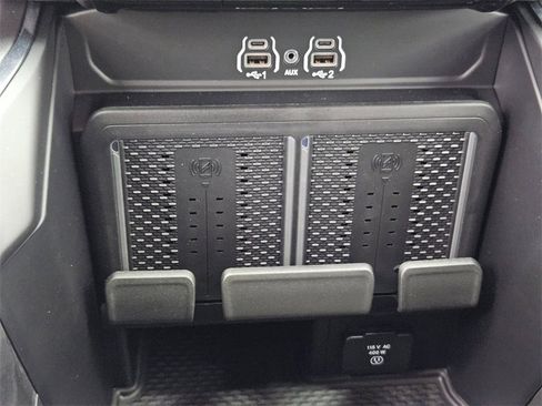 New 2026 RAM 3500 Laramie image 37