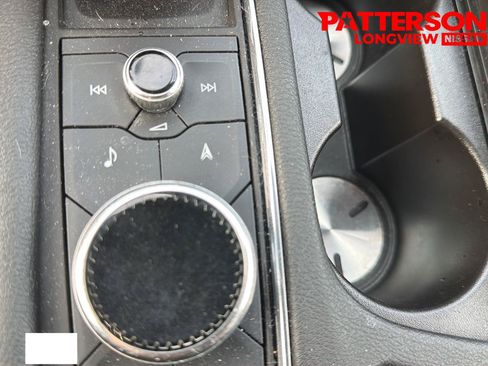Used 2022 Cadillac XT5 Sportv w/ Technology Package AWD/4WD image 13