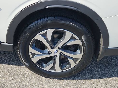 Used 2022 Subaru Outback Limited AWD/4WD image 8
