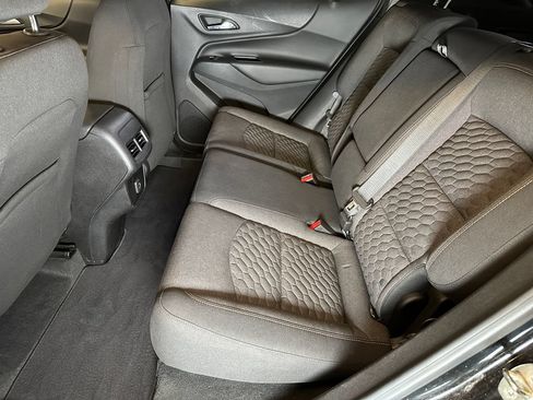 Used 2019 Chevrolet Equinox LT AWD/4WD image 21
