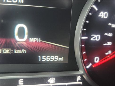 Used 2023 Kia Sorento LX image 34