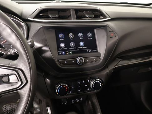 Used 2022 Chevrolet TrailBlazer LT AWD/4WD image 5