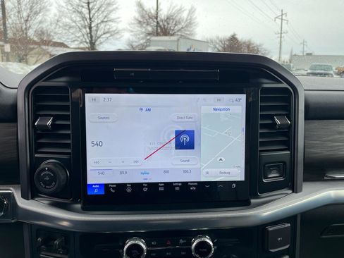 New 2025 Ford F150 Lariat w/ Equipment Group 501A Mid image 15