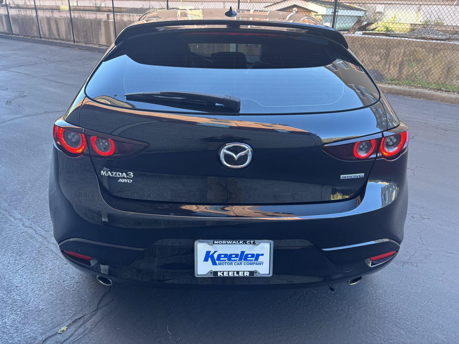 Used 2021 MAZDA MAZDA3 s AWD/4WD image 4