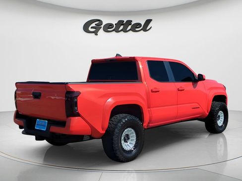 Used 2024 Toyota Tacoma TRD Sport image 3