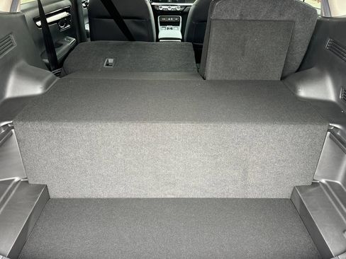 New 2025 Honda CR-V FWD e:FCEV image 17