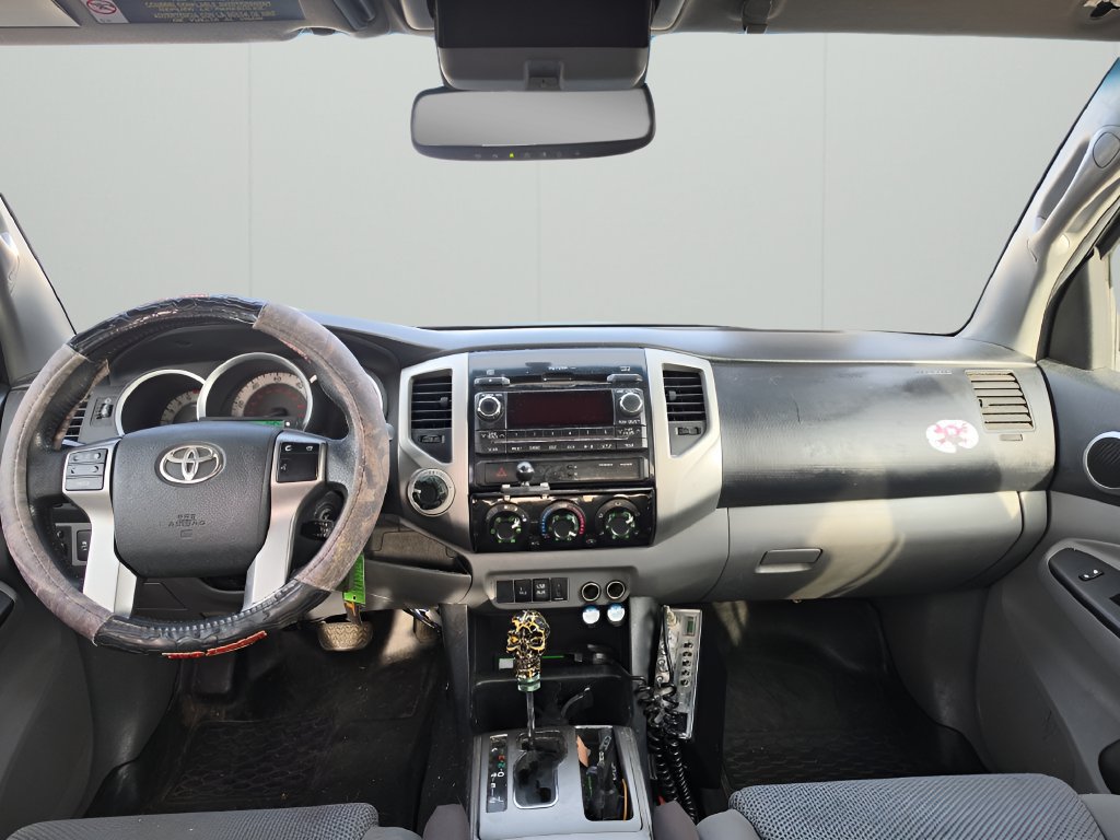 Used 2012 Toyota Tacoma 4x4 Double Cab w/ TRD Off-Road Pkg image 13