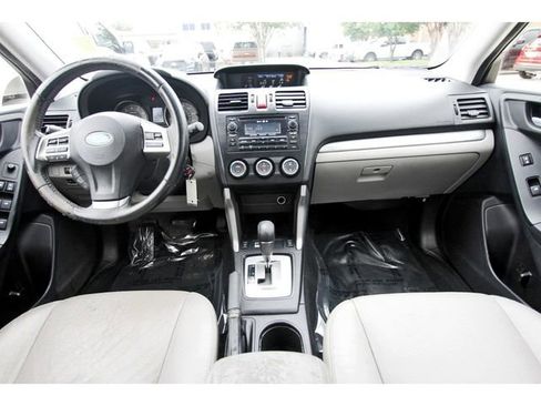 Used 2014 Subaru Forester 2.5i Limited w/ Popular Package #2 AWD/4WD image 8
