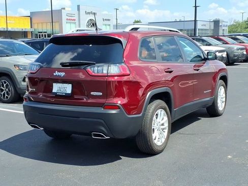Used 2020 Jeep Cherokee Latitude w/ Cold Weather Group AWD/4WD image 27