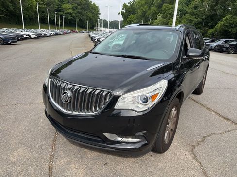 Used 2017 Buick Enclave Leather FWD image 5