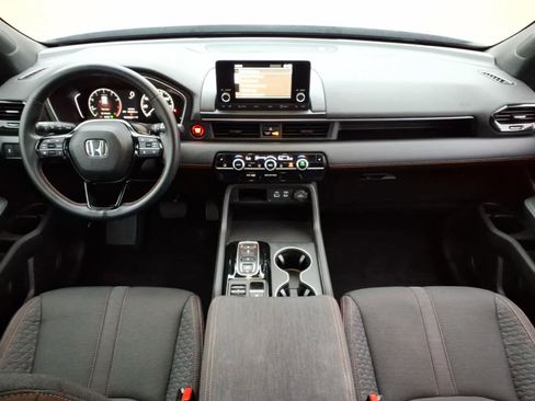 Used 2024 Honda Pilot Sport image 11